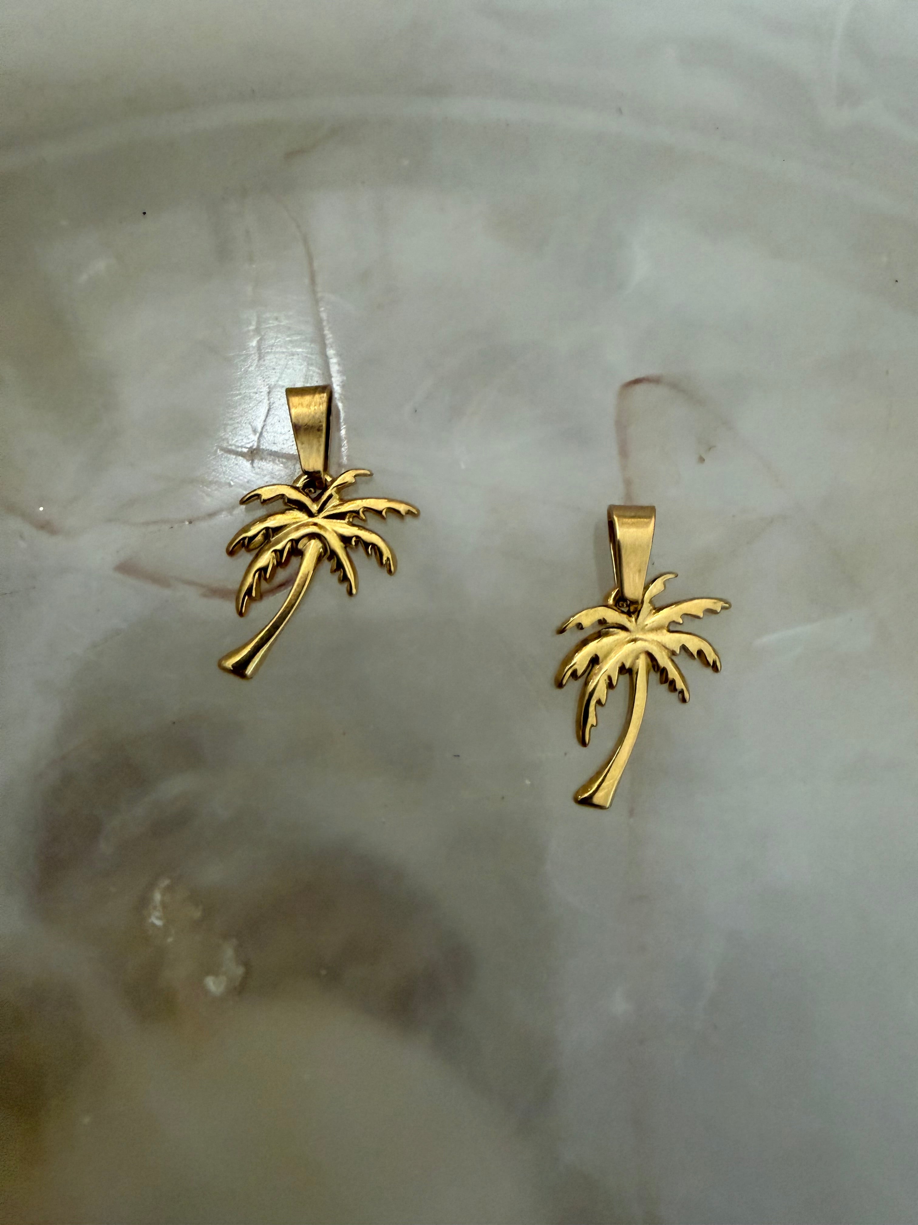 Palm tree charm